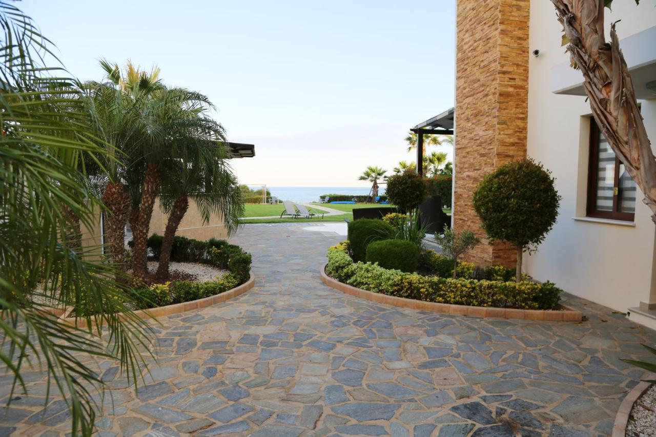 Ionion Beachfront Villa Айя Напа Екстериор снимка